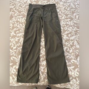Lululemon studio mid rise pants